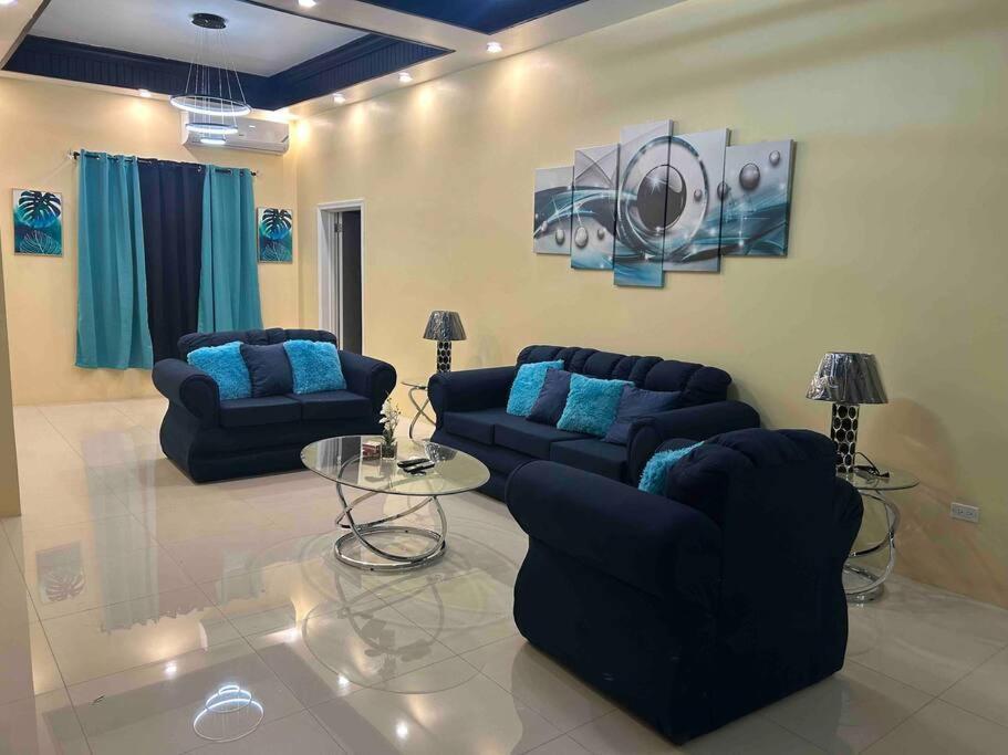 The Rest Stop- Upstairs/24Hr Security/5 Miles Mbj Apartment Montego Bay Ngoại thất bức ảnh